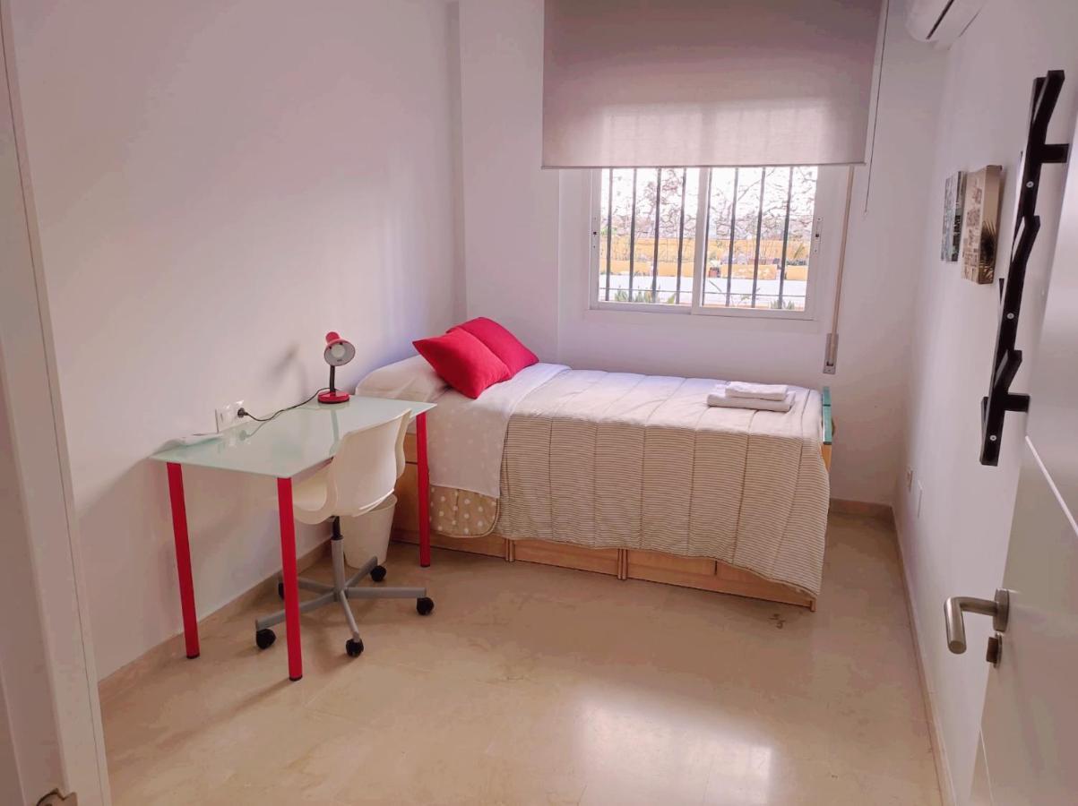 Apartamento Gloria 2 Малага Екстер'єр фото