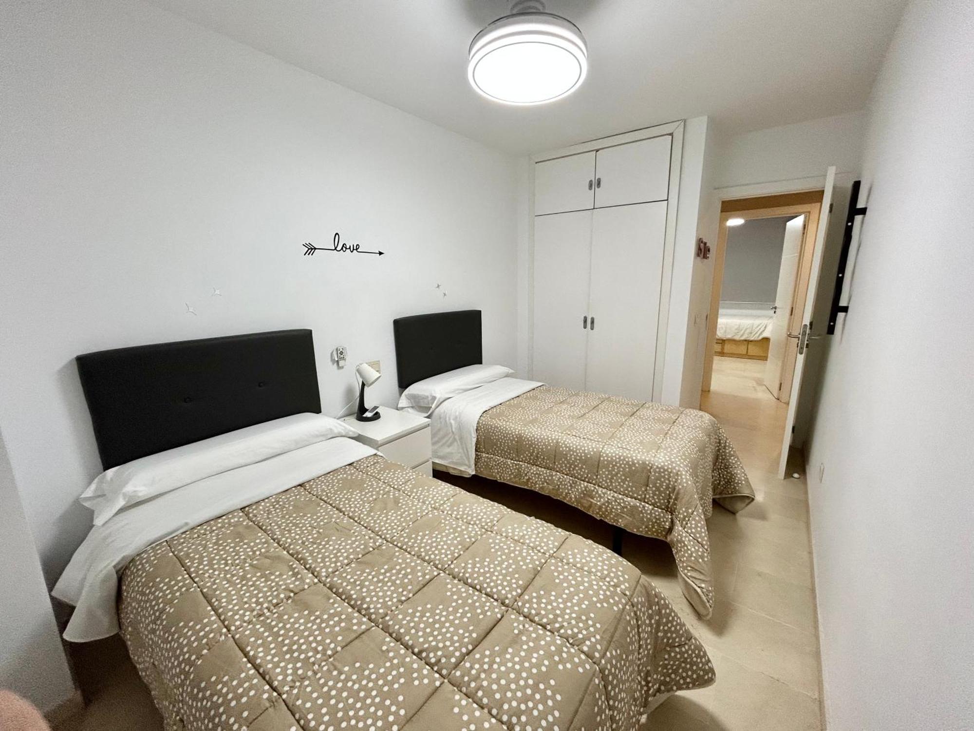 Apartamento Gloria 2 Малага Екстер'єр фото