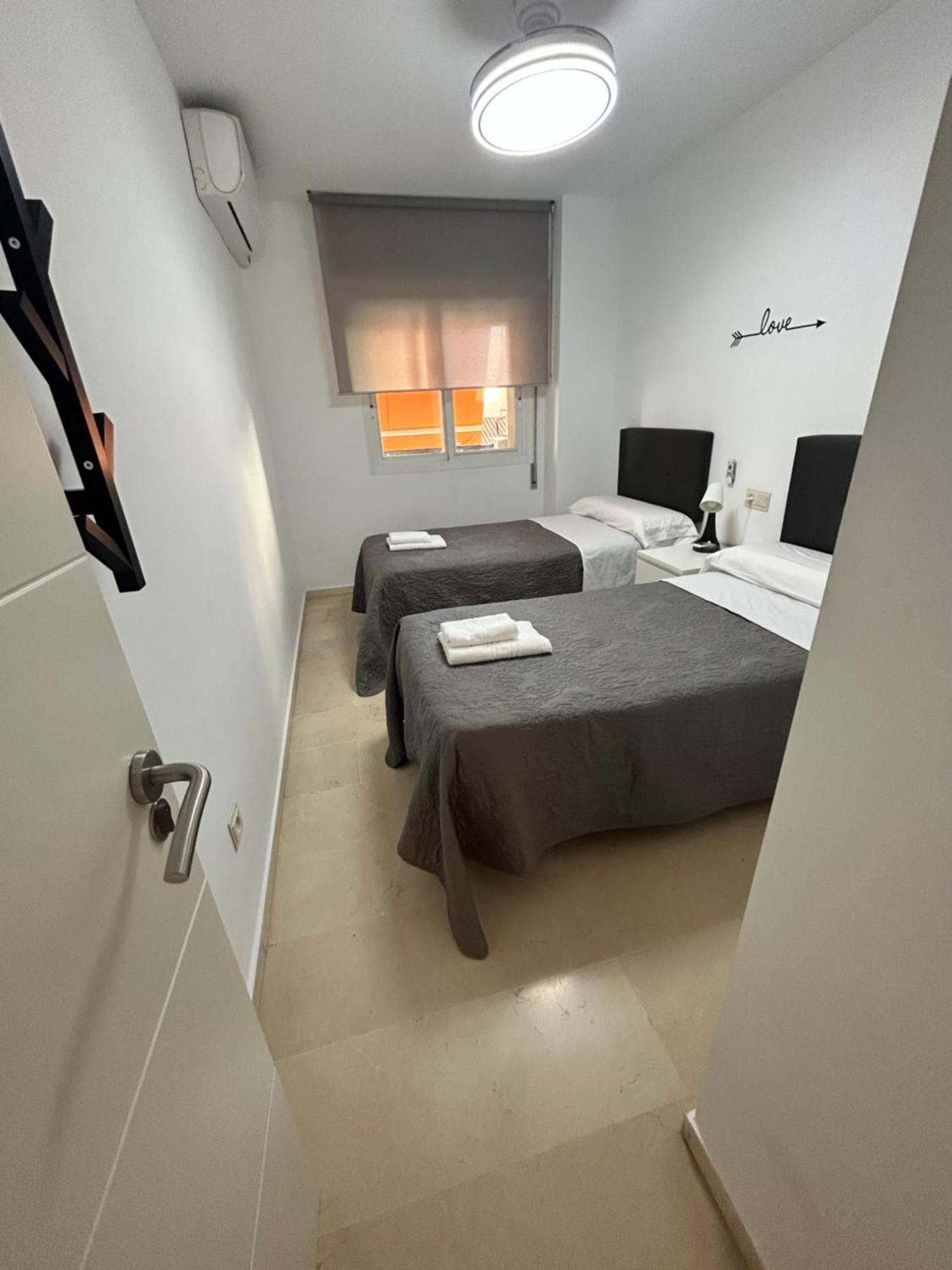 Apartamento Gloria 2 Малага Екстер'єр фото